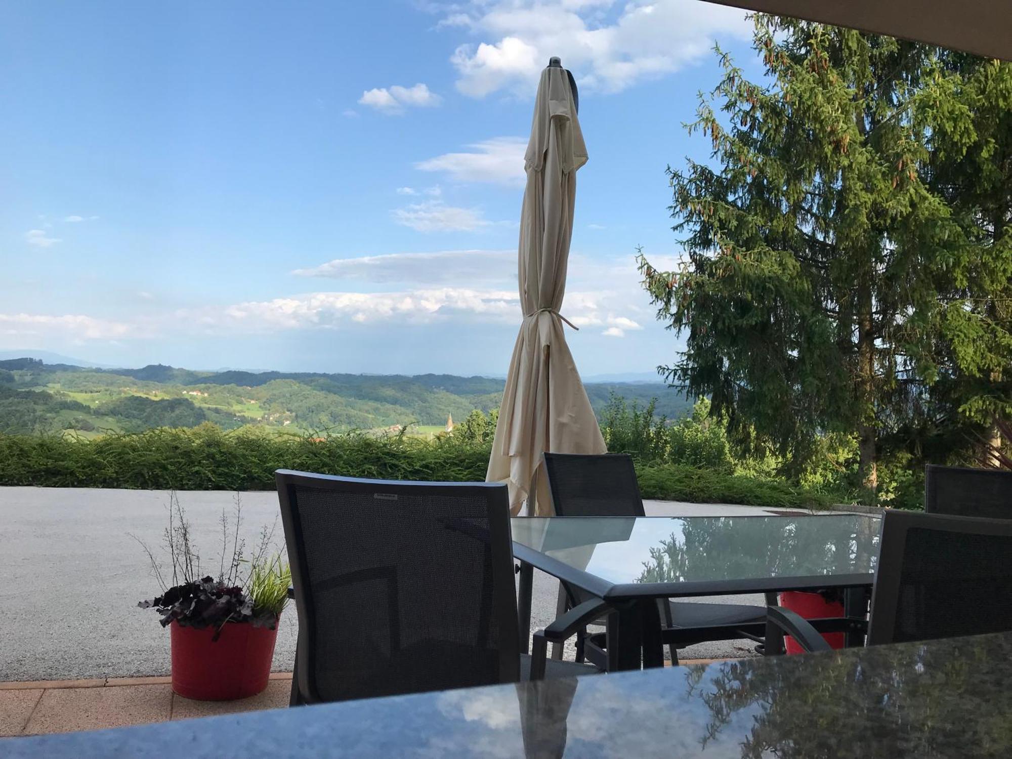 Morning Coffee W A View :) Lejlighed Podčetrtek Eksteriør billede